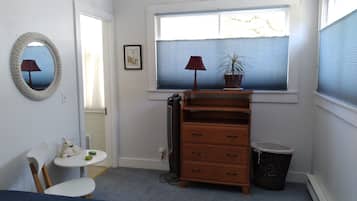 Room (Wisteria cottage ) | Living area