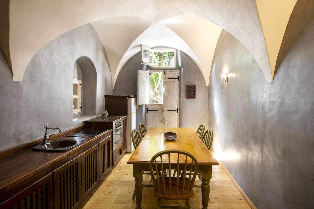 grand four bedroom villa with private hot tub | dining room