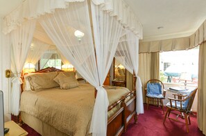 Nicholas royal oak room