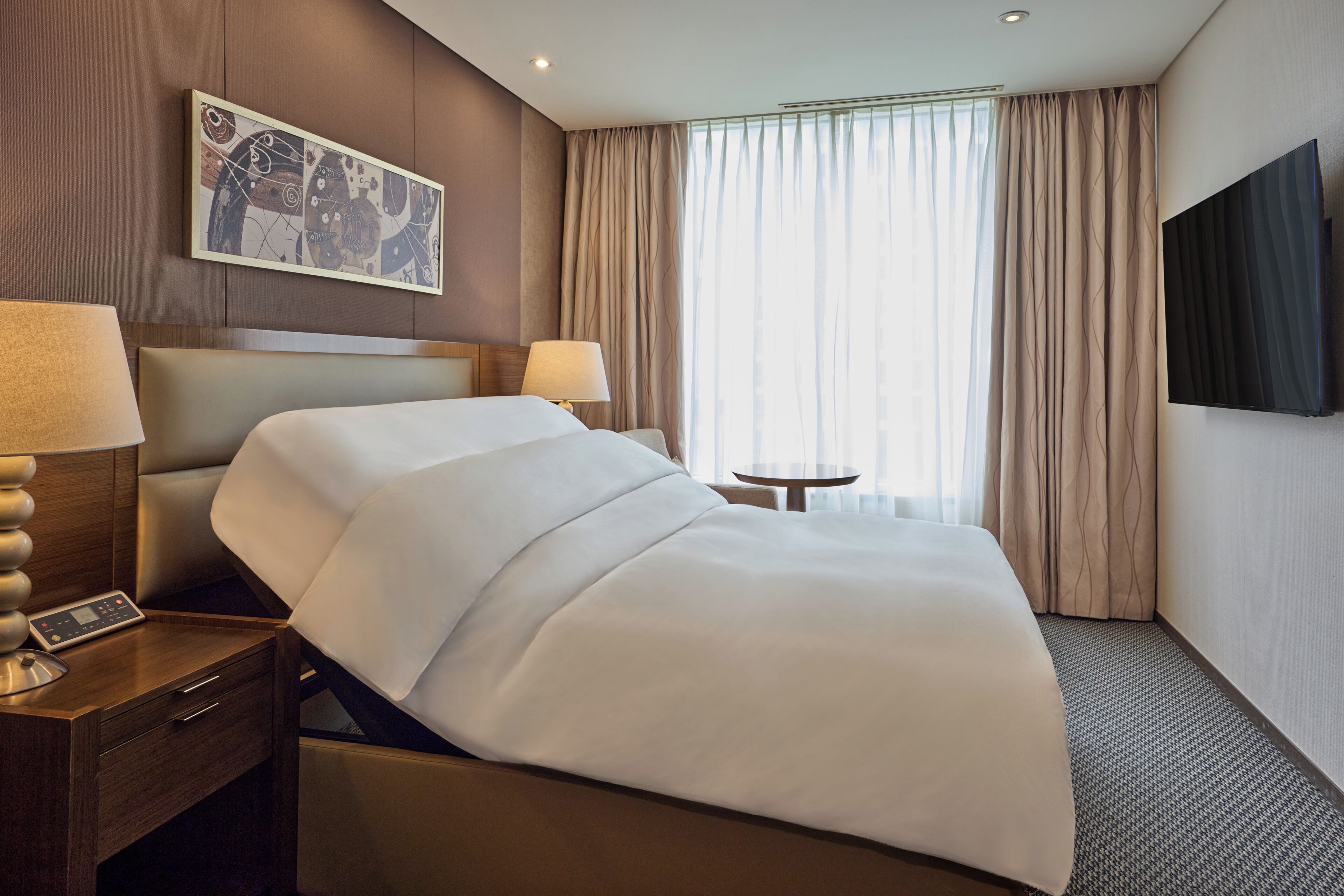 Standard Room, 1 Double Bed (Motion) | Premium bedding, down duvets, pillow-top beds, in-room safe