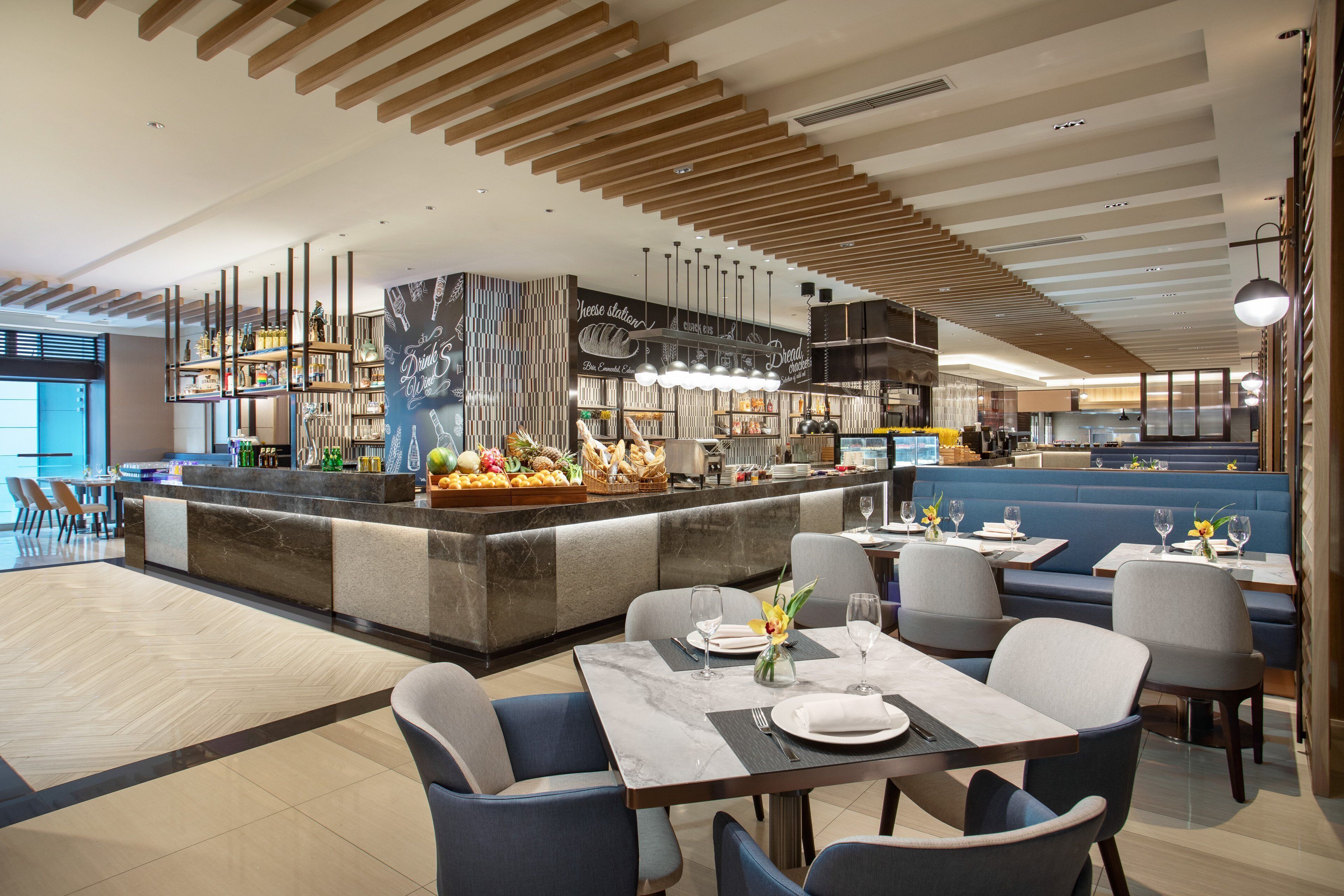 Photo - Crowne Plaza Shanghai Nanjing Road by IHG