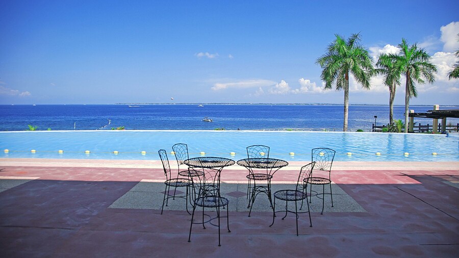 Vista Mar Beach Resort and Country Club