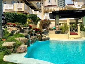 3 outdoor pools, open 8:00 AM to 8:00 PM, pool loungers - Vista Mar Beach Resort and Country Club (Lapu-Lapu)