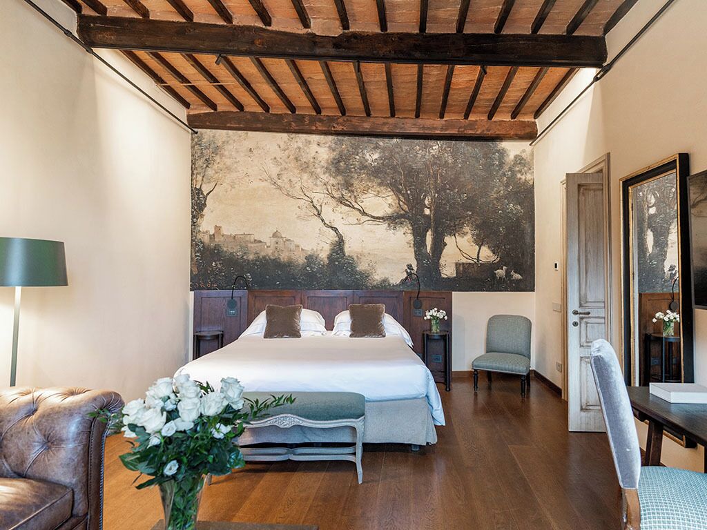 Rom (Prestige) | Allergitestet sengetøy, minibar, safe på rommet og individuelt dekorert