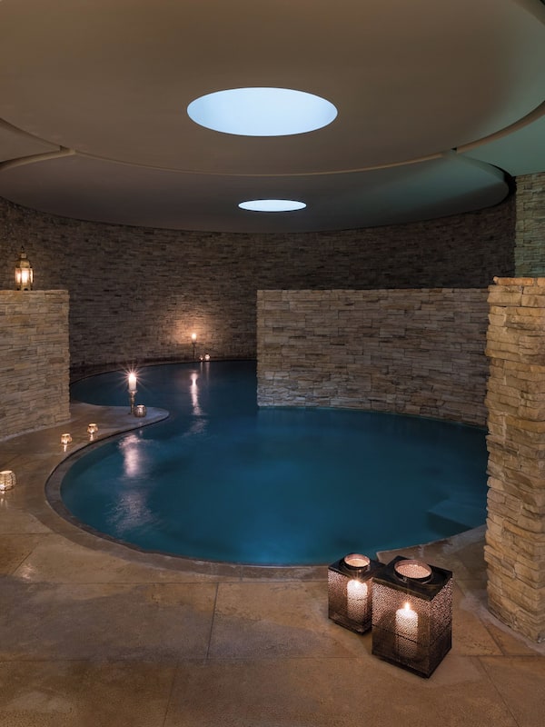 Couples treatment rooms, Turkish bath, body treatments, body wraps