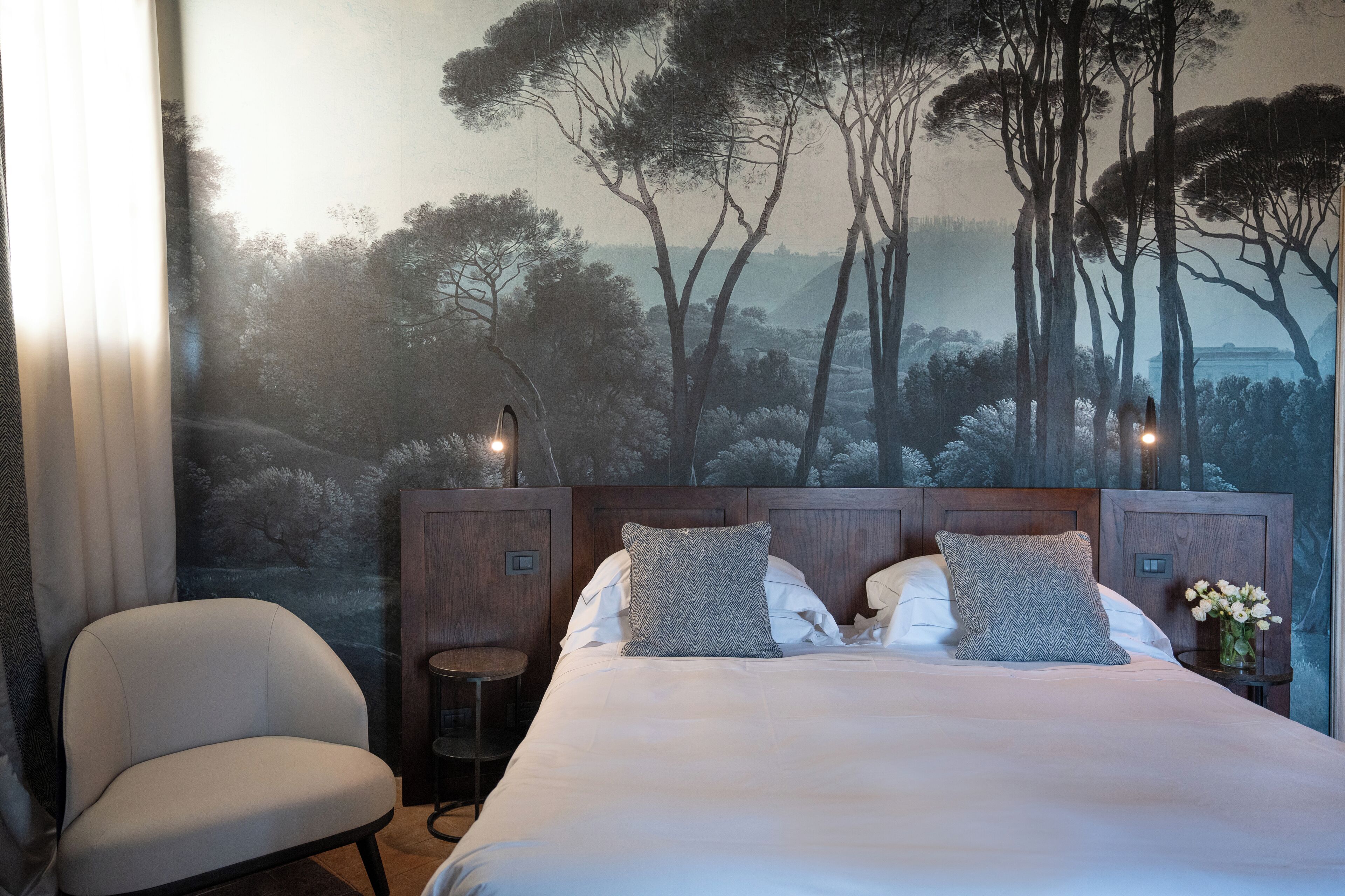 Studiosuite – royal, 1 soverom | Allergitestet sengetøy, minibar, safe på rommet og individuelt dekorert