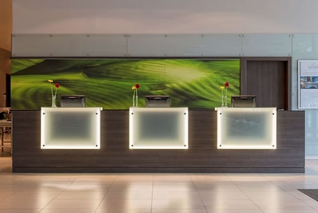 Reception. Park Inn by Radisson Linz