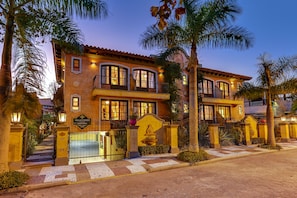 Front of property - evening/night