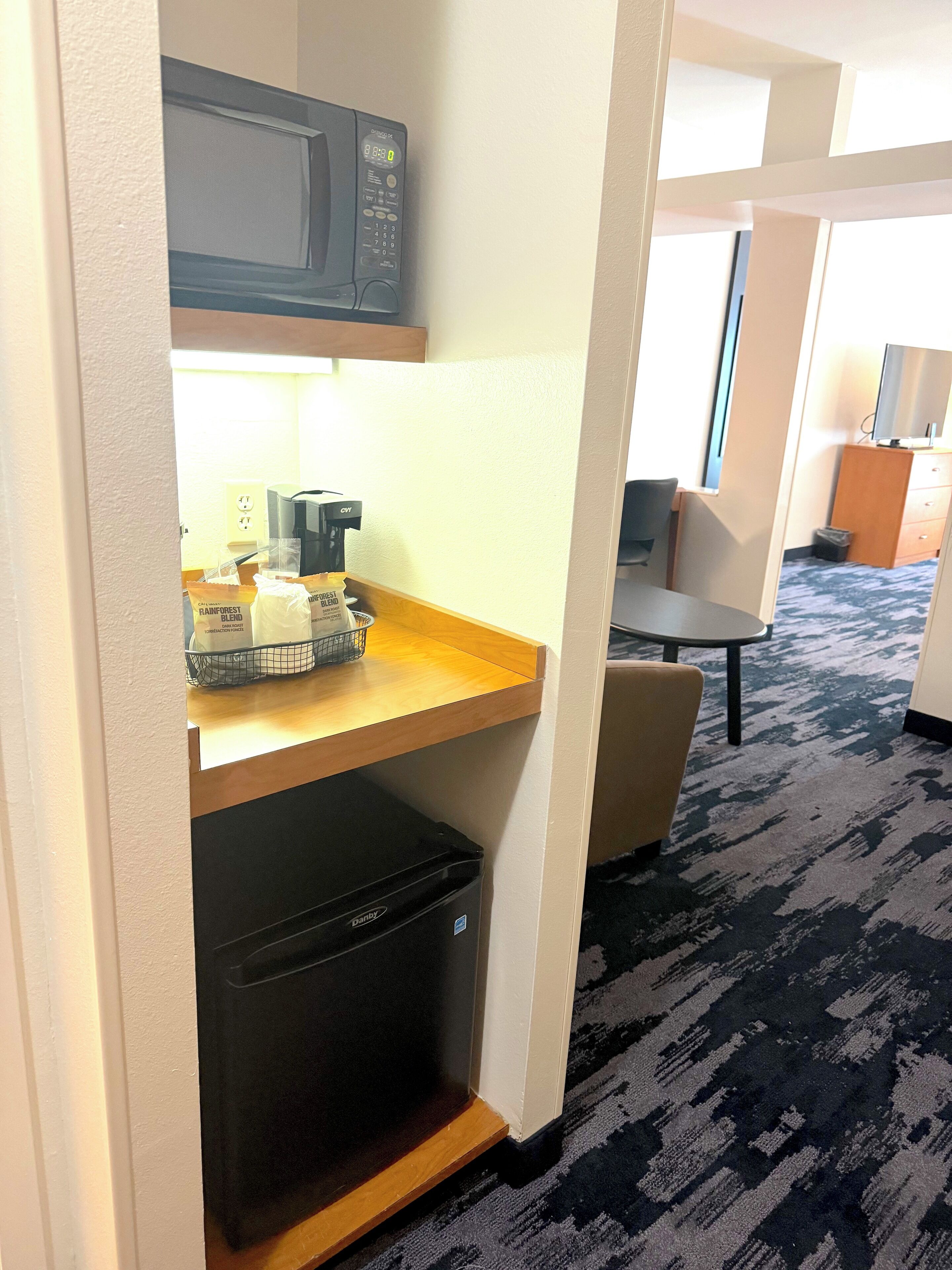 1 bedroom, premium bedding, in-room safe, desk