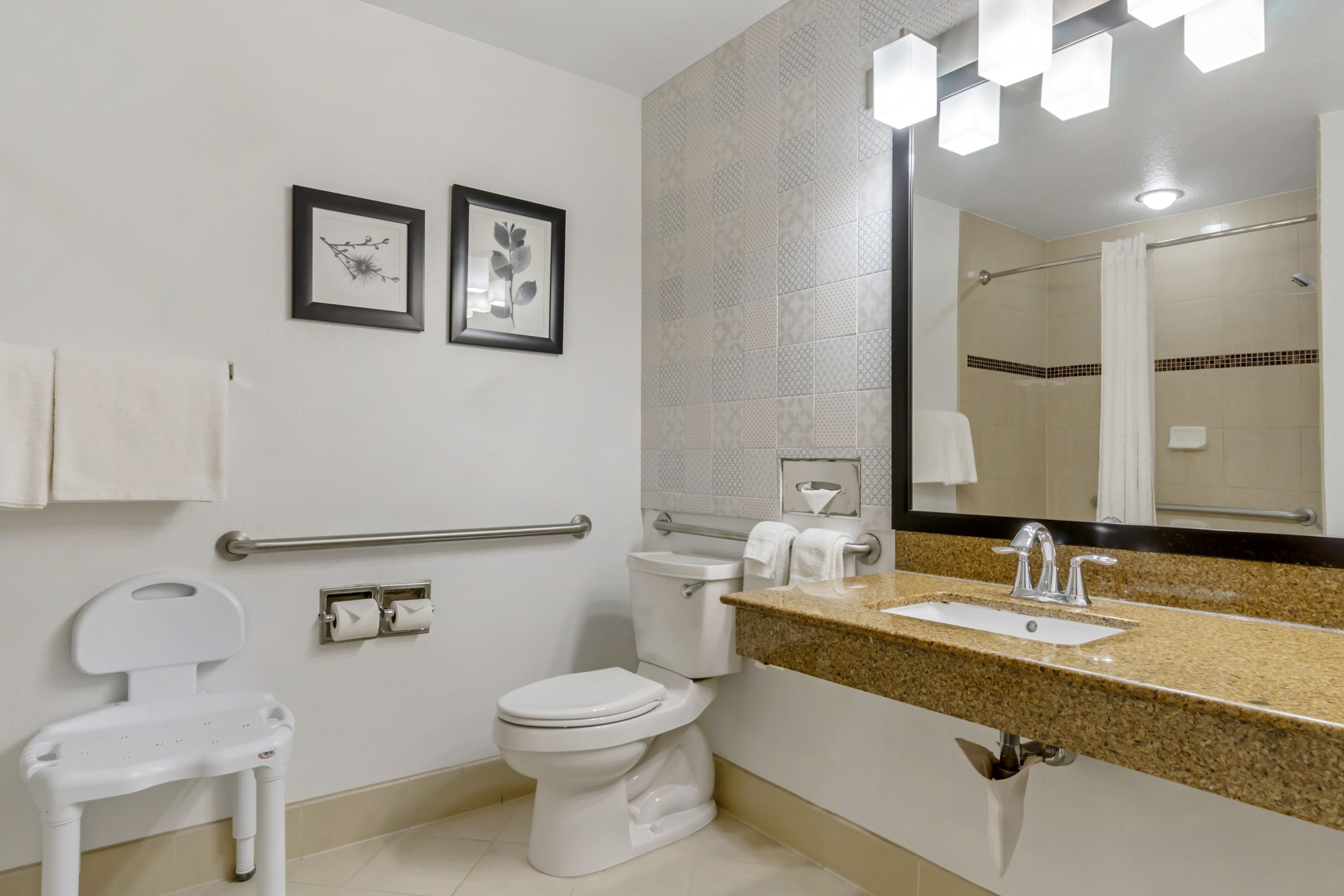 Photo - Country Inn & Suites by Radisson, Tampa Airport North, FL