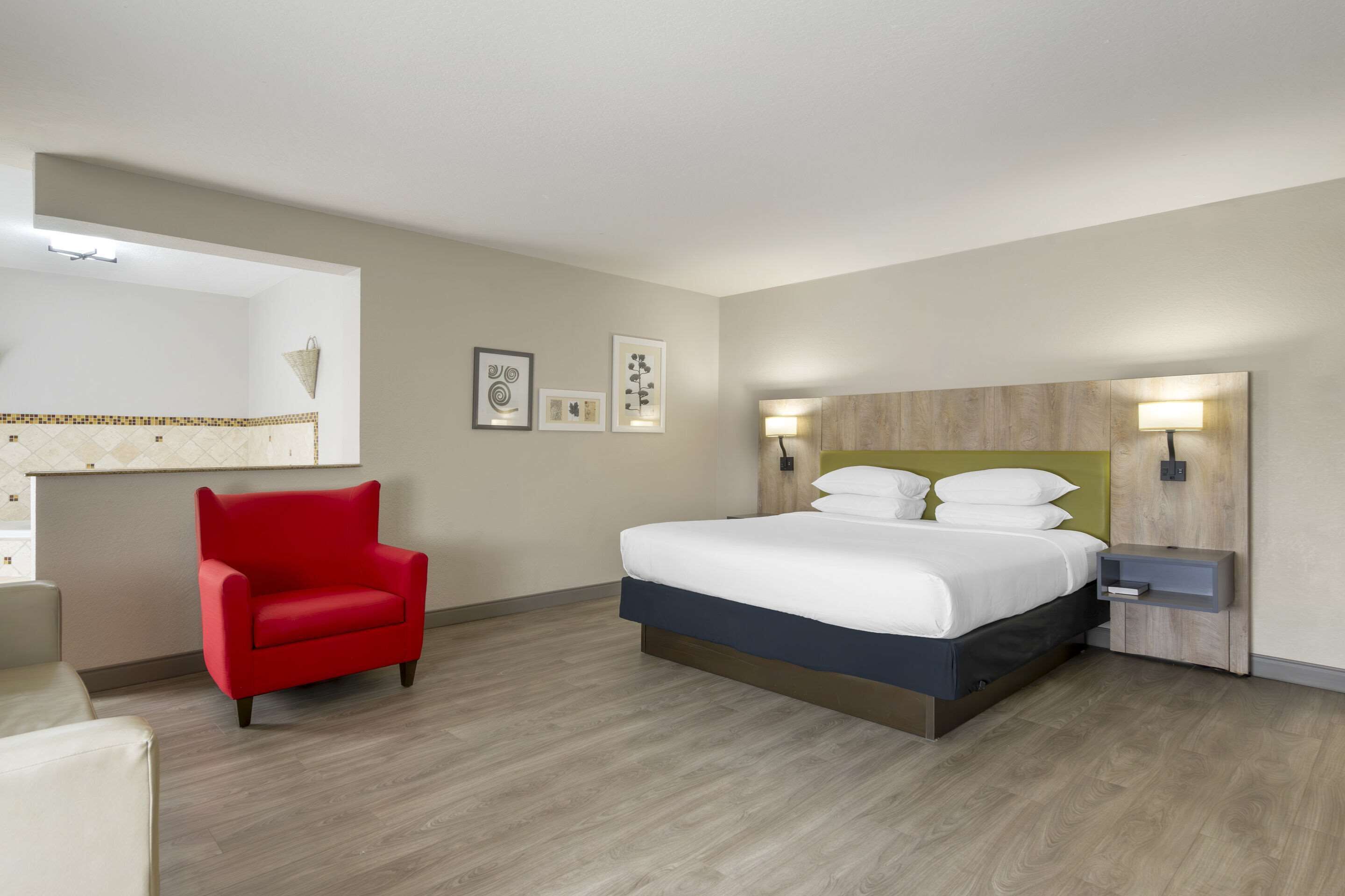 Photo - Country Inn & Suites by Radisson, Tampa Airport North, FL