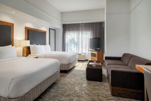 Premium bedding, desk, laptop workspace, blackout curtains - SpringHill Suites by Marriott Charleston N./Ashley Phosphate (North Charleston)