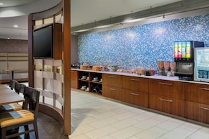 Desayuno buffet incluido todos los días