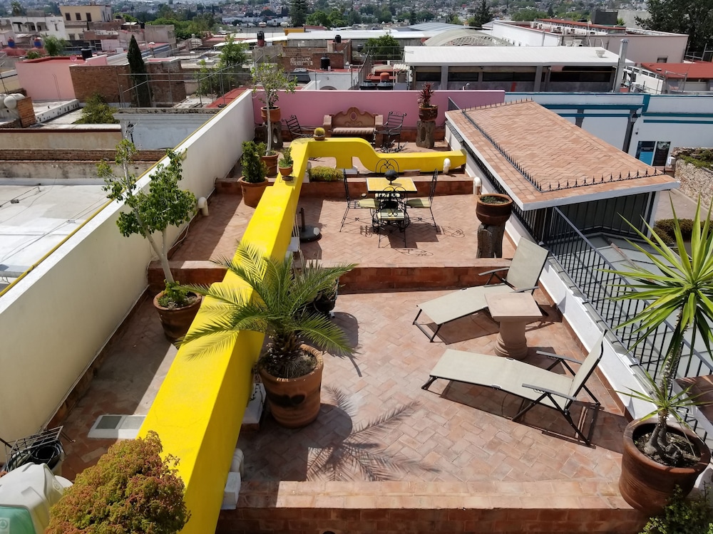 Hotel Suites Sofia image