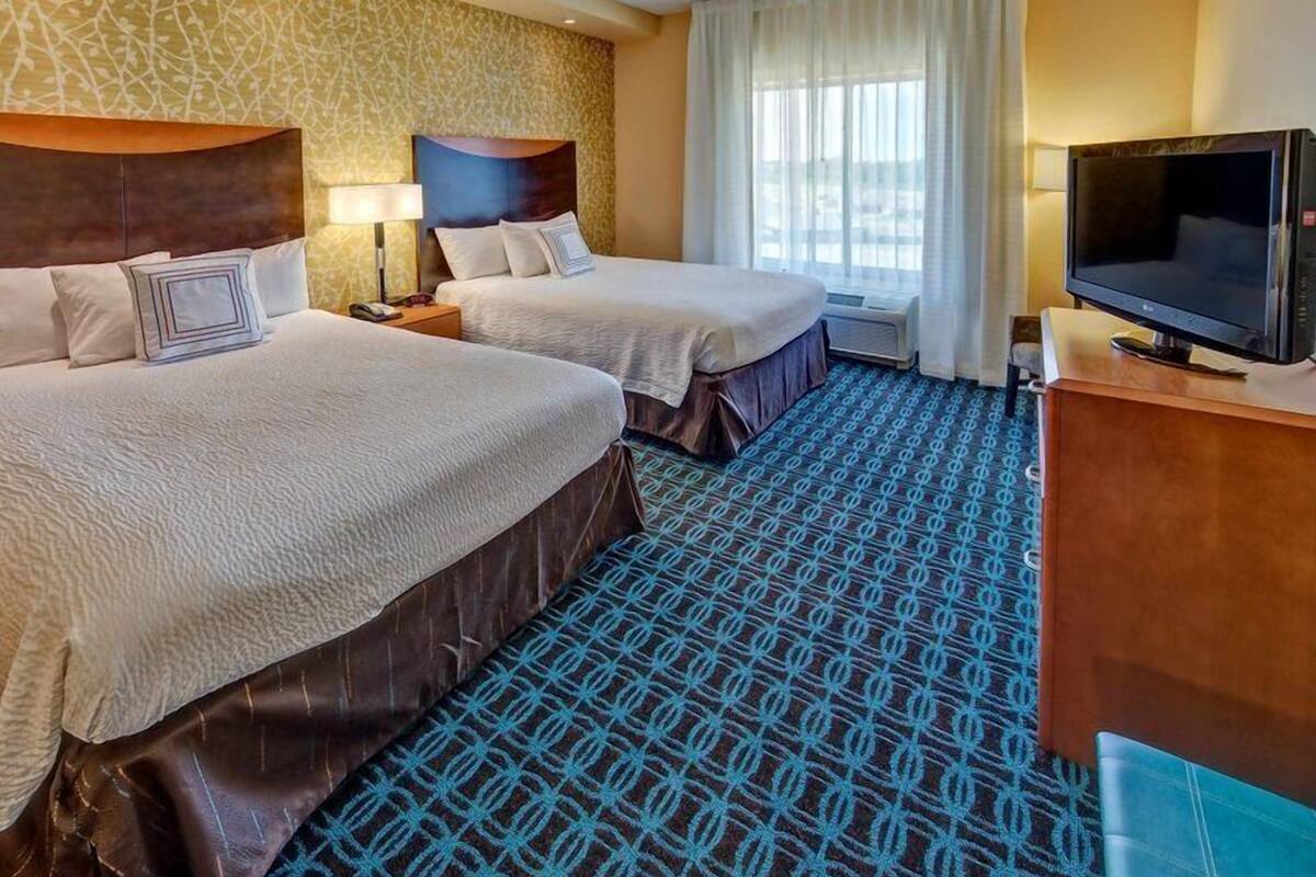 premium bedding, desk, iron/ironing board, free wifi