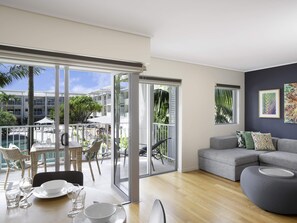 2 Bedroom Pool View Spa Suite