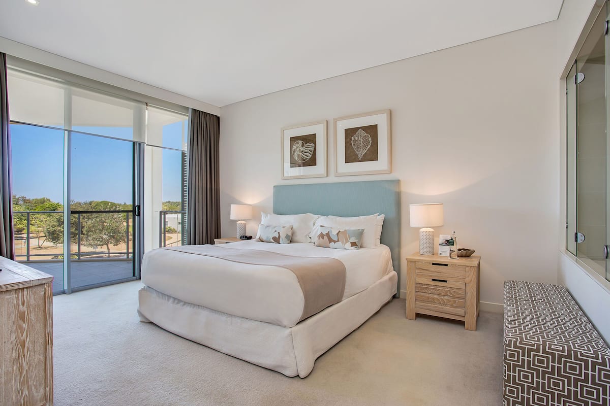 1 bedroom, in-room safe, iron/ironing board, free wifi