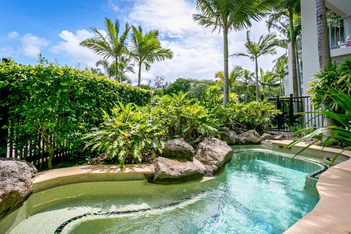 In-room safe, iron/ironing board, free WiFi, bed sheets