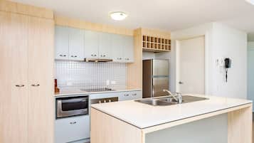 1 Bedroom | Private kitchen