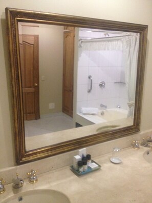 Bathroom - Hotel La Font Boutique (Bogotá)