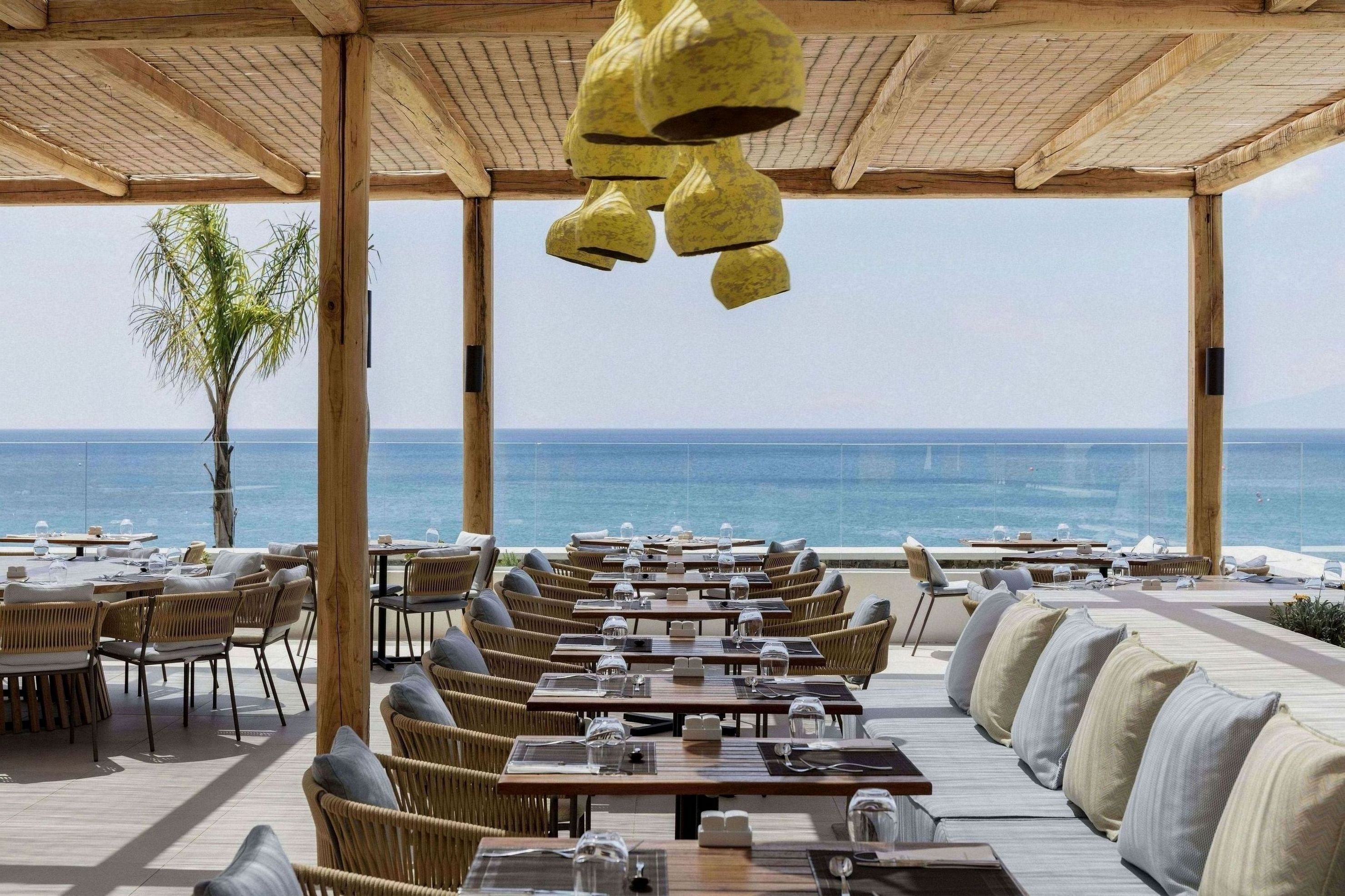 6 restaurants, breakfast, lunch served; local and international cuisine 