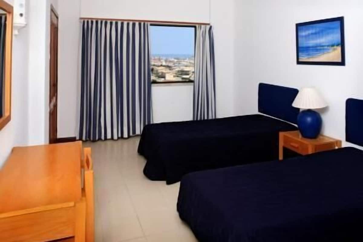 apartment, 2 bedrooms | in-room safe, iron/ironing board, free wifi, bed sheets