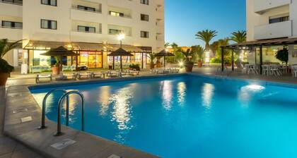 Apartamentos Turísticos Janelas do Mar