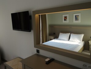 Standard Double or Twin Room | Premium bedding, minibar, blackout curtains, iron/ironing board - Hotel Pine Valley (Fethiye)