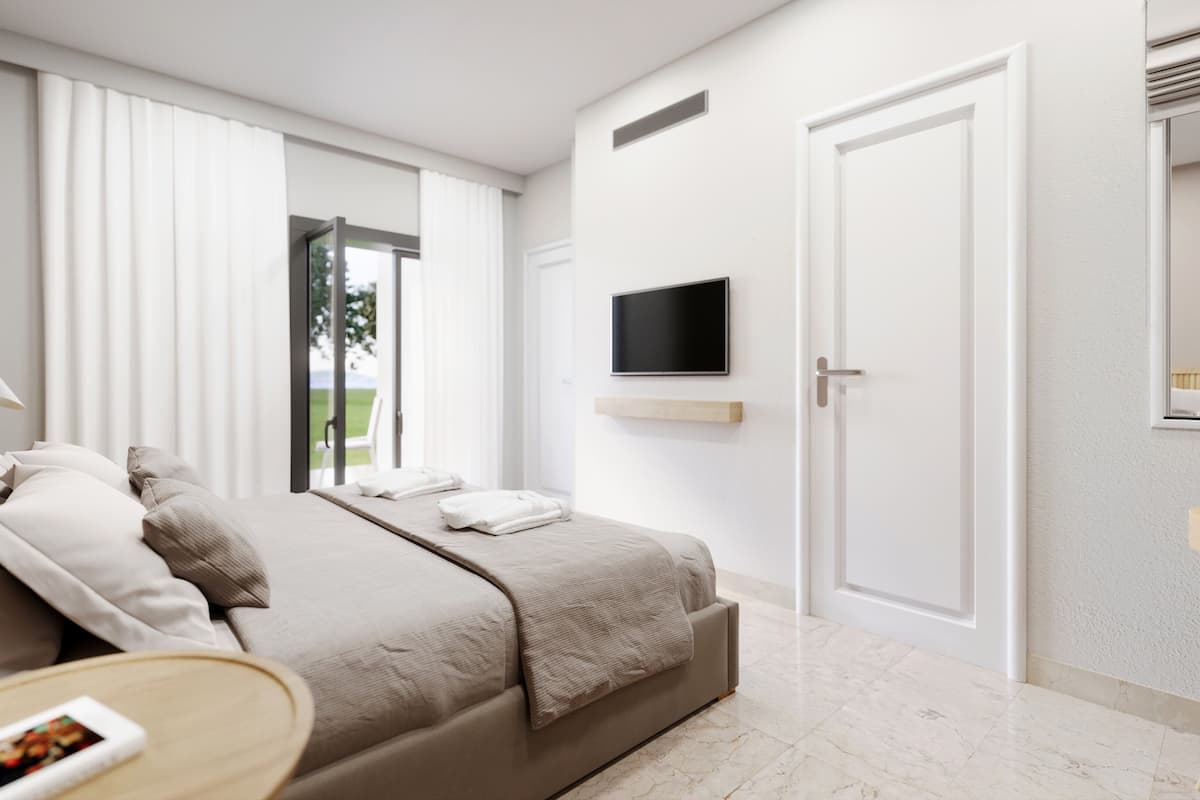 Kamar Keluarga, pemandangan kebun | Minibar gratis, brankas, meja kerja, dan tirai kedap cahaya