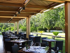 Desayuno buffet incluido todos los días
