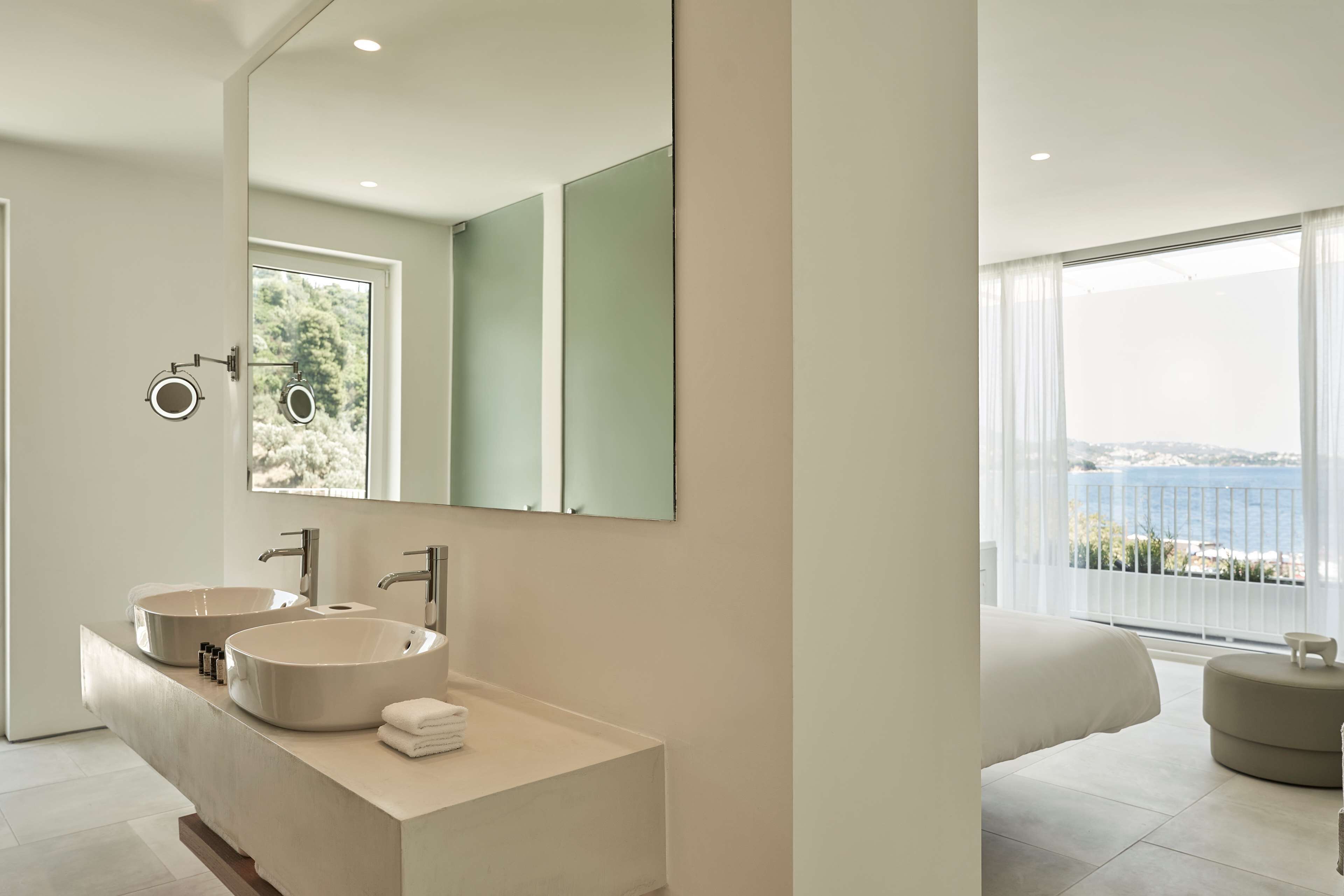 Photo - Radisson Resort Plaza Skiathos
