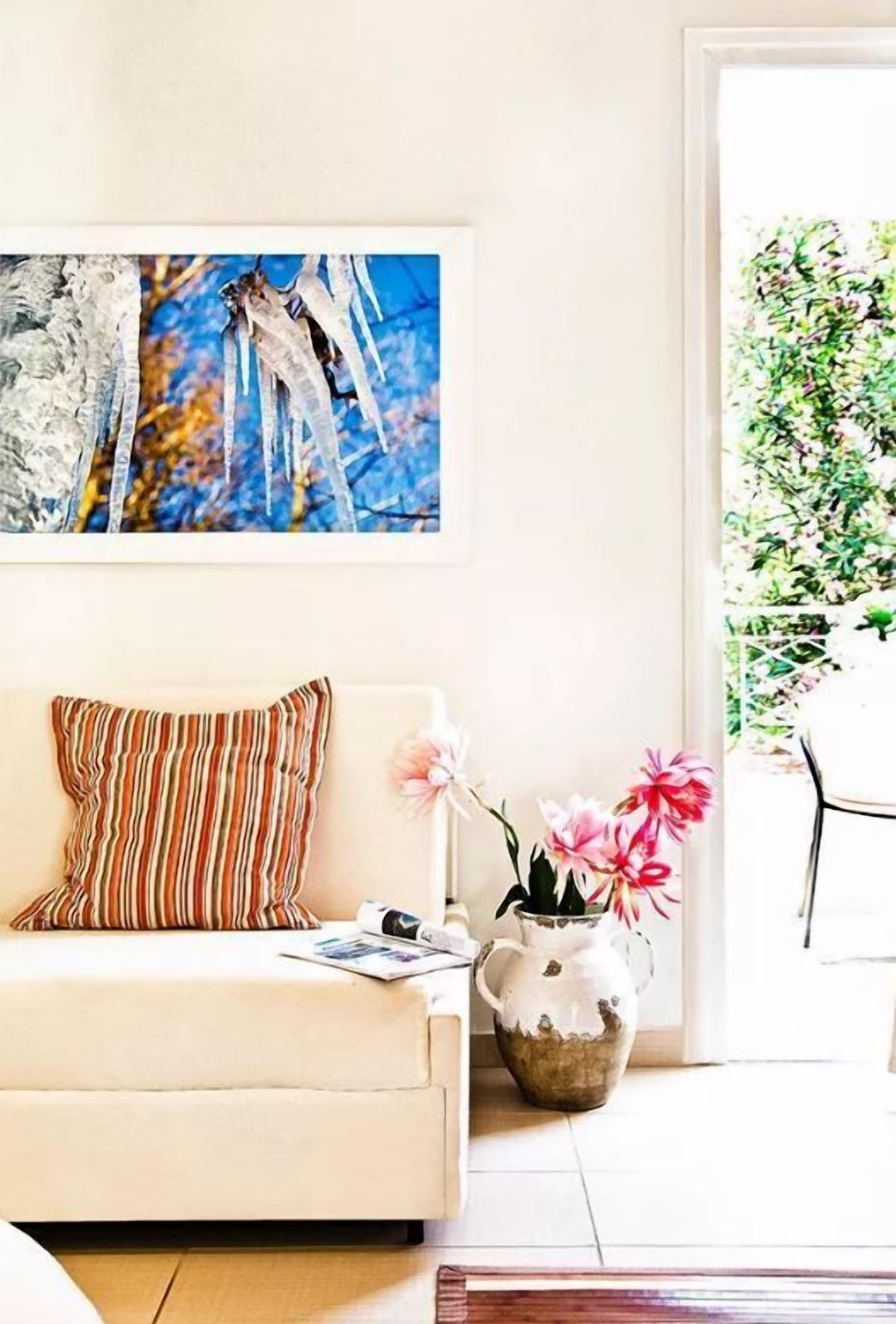 ห้องซูพีเรียดับเบิล | บริเวณนั่งเล่น | สมาร์ททีวี 32 นิ้ว พร้อมช่องดิจิตอล, แท็บเล็ต