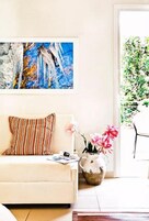 Quarto casal superior | Área de estar | Smart TV 32 polegadas com canais digitais, tablet