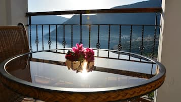 Deluxe Duplex, 1 Bedroom, Sea View | View from room