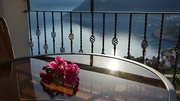 Deluxe Duplex, 1 Bedroom, Sea View | View from room