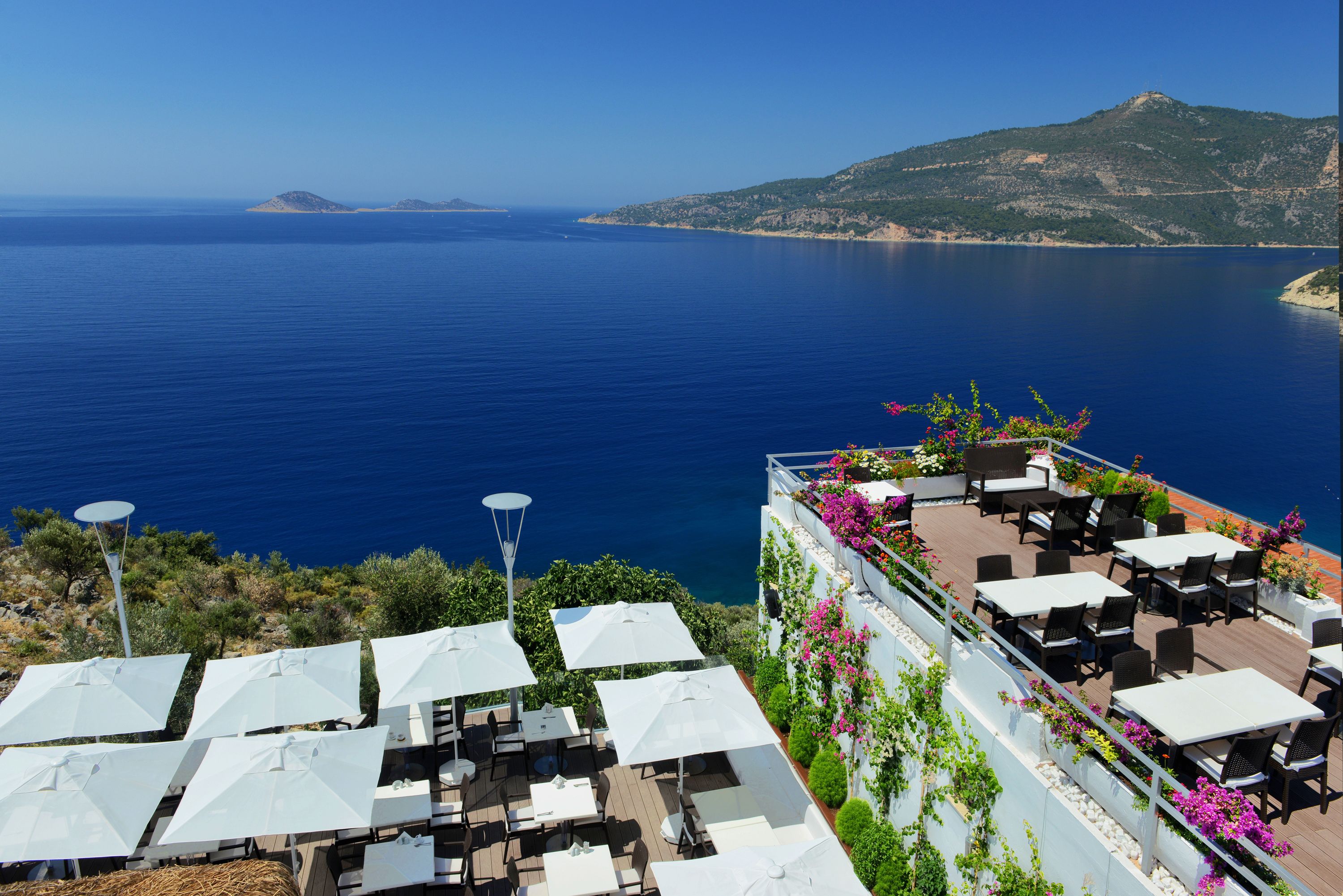 Suguhan pemandangan laut, buka setiap hari