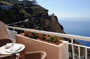 Double Room, Balcony, Sea View | Balcony