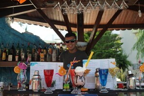 Bar (in der Unterkunft)