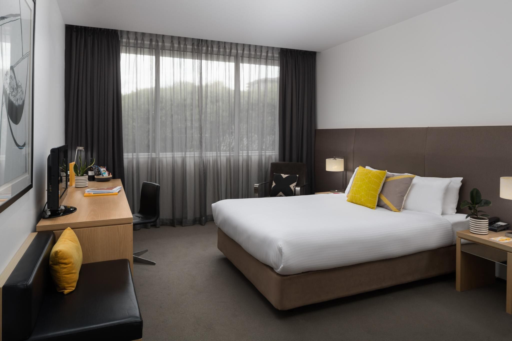 Premium bedding, pillowtop beds, minibar, in-room safe