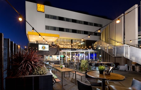 Billiards. Atura Dandenong