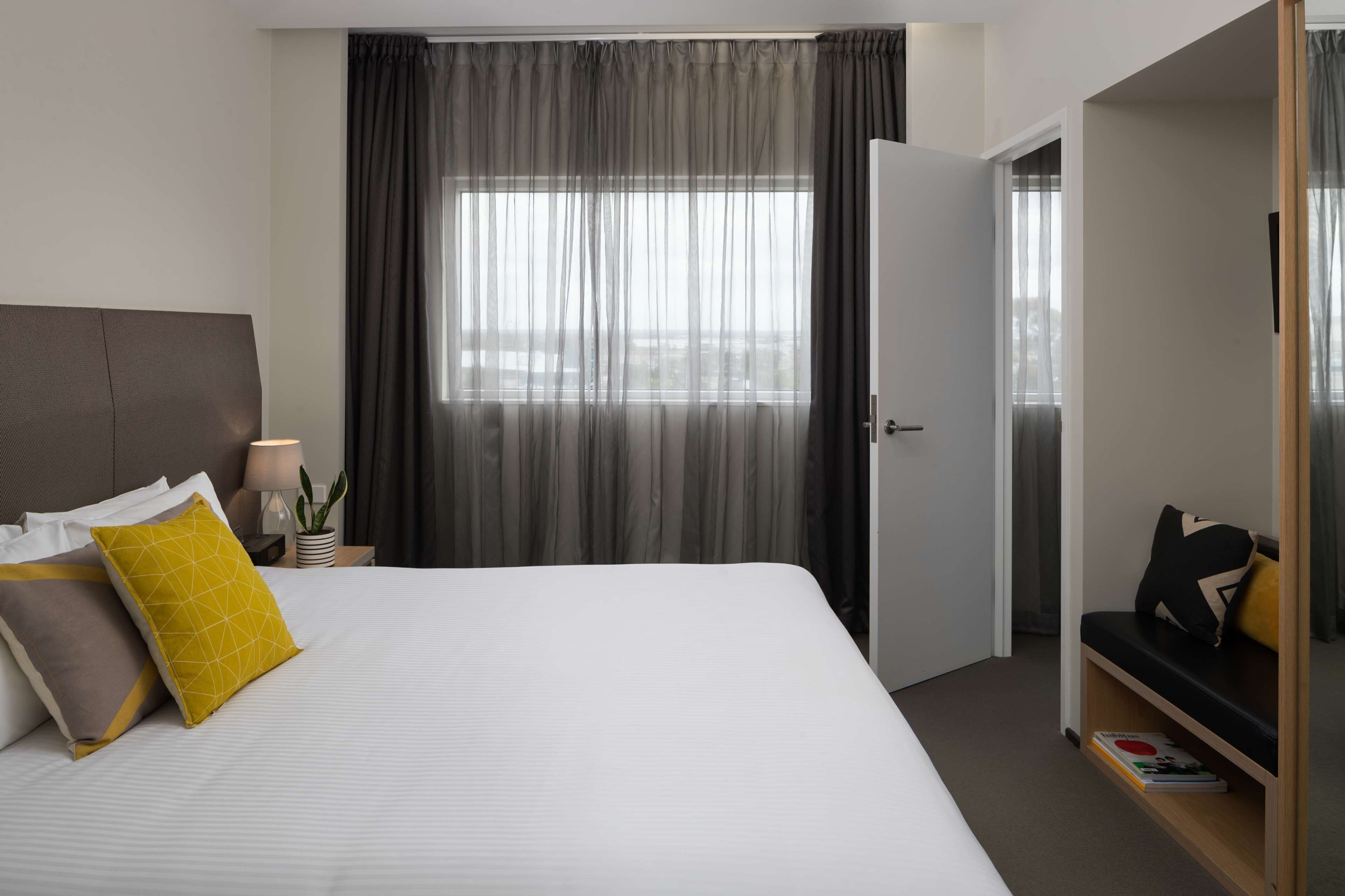 Premium bedding, pillowtop beds, minibar, in-room safe