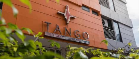 Fachada de la propiedad