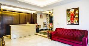 Lobby - Clarks Inn Nehru Place (New Delhi)