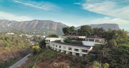 Athiva Resort & Spa, Khandala