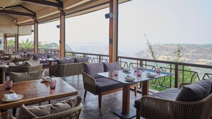 Restaurant - Athiva Resort & Spa, Khandala (Mawal)
