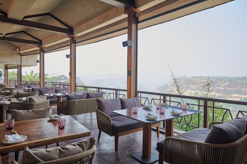 2 Restaurants; Frühstück, Abendessen und Brunch werden serviert