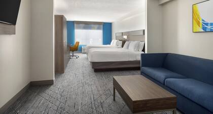 Holiday Inn Express Hotel & Suites Brockville by IHG