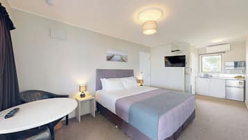 1 chambre, décoration personnalisée, ameublement personnalisé