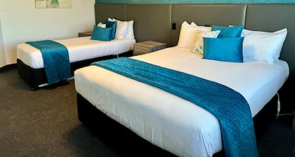 Homestead Villa Motel