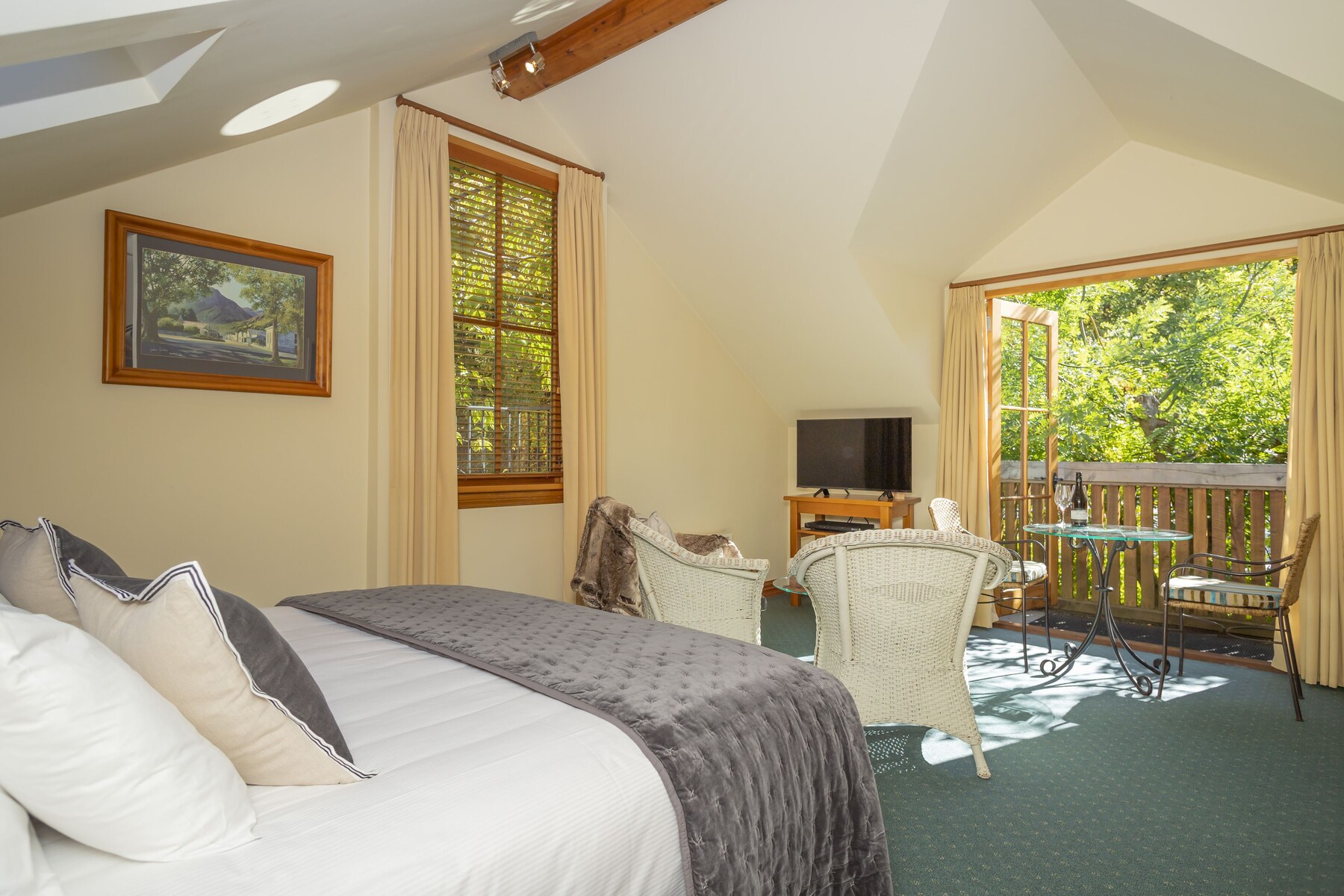 Premier Double Room (Taste NZ Package) | Egyptian cotton sheets, premium bedding, down duvets